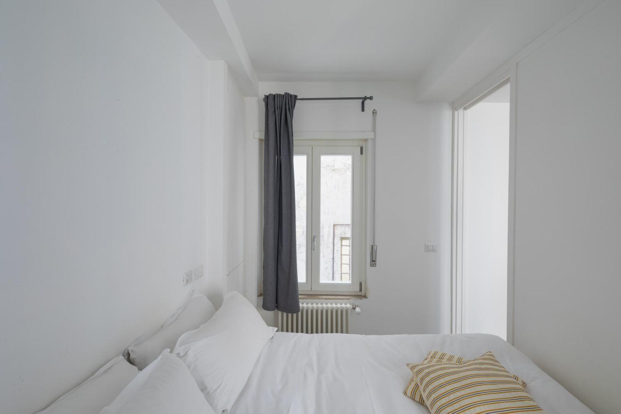 Modern In Trastevere Apartment *