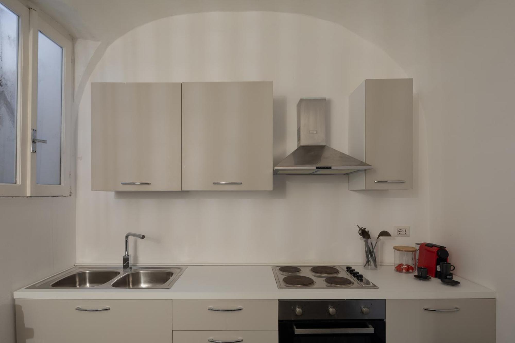 Modern In Trastevere Apartment